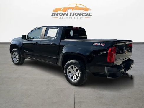 Used 2017 Chevrolet Colorado LT w/ LT Convenience Package AWD/4WD image 7