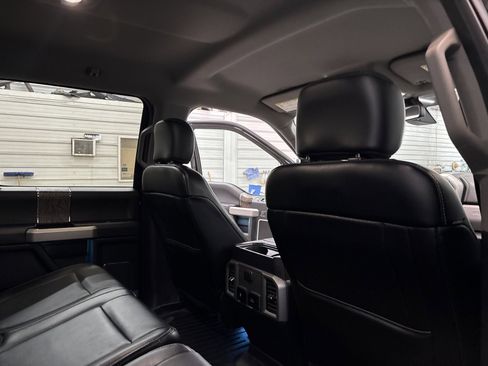 Used 2018 Ford F250 Lariat w/ Lariat Ultimate Package image 31