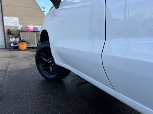 Used 2020 Chevrolet Silverado 1500 Custom Trail Boss w/ Custom Convenience Package AWD/4WD image 31