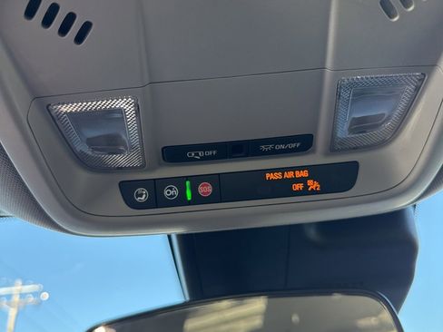 Used 2024 Chevrolet Malibu LT image 18