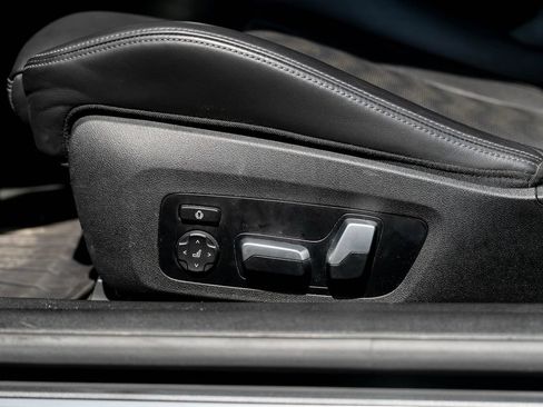 Used 2024 BMW M4 Competition RWD image 58