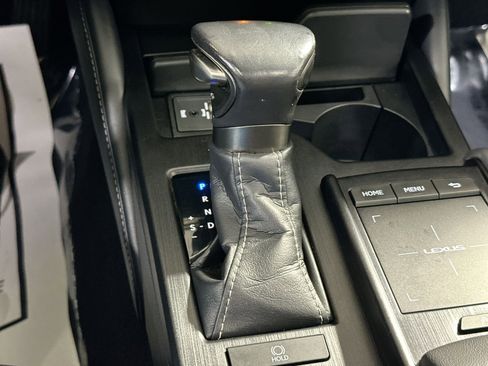 Used 2019 Lexus ES 350 Luxury image 35