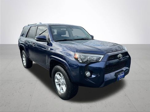 Used 2018 Toyota 4Runner SR5 Premium image 5