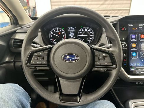 Used 2025 Subaru Crosstrek 2.5i Premium AWD/4WD image 12