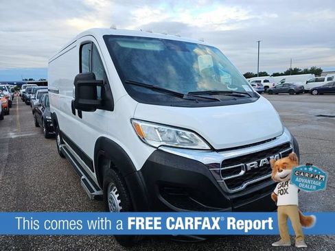 Used 2025 RAM ProMaster 2500 w/ U-Haul Equipment Group FWD image 2