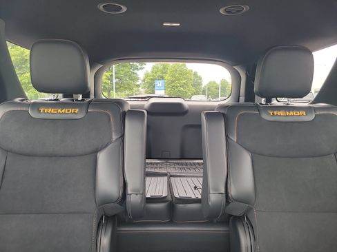 Used 2026 Ford Explorer Tremor w/ Tremor Convenience Package AWD/4WD image 22