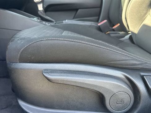 Used 2023 Kia Rio LX FWD image 13