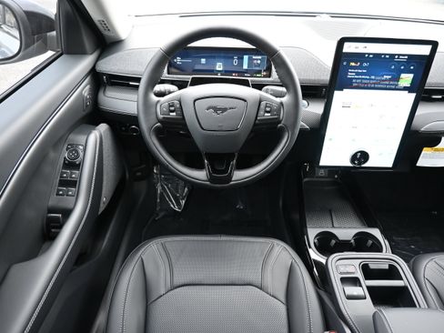 New 2025 Ford Mustang Mach-E Premium image 21