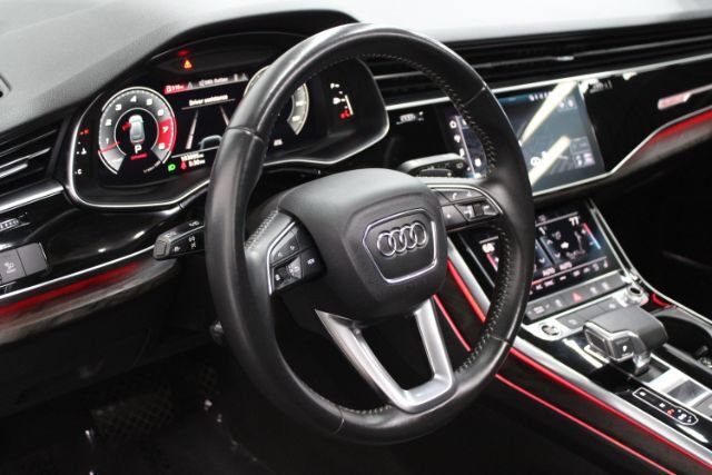 Used 2021 Audi Q8 Premium Plus w/ Premium Plus Package AWD/4WD image 14