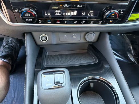 Used 2023 Nissan Rogue SL w/ SL Premium Package AWD/4WD image 30