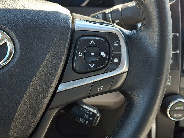 Used 2015 Toyota Camry XLE FWD image 23