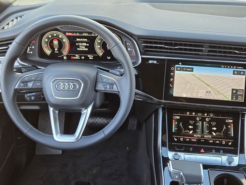 New 2026 Audi Q8 Premium Plus image 31