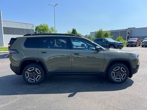 New 2026 Jeep Cherokee Limited AWD/4WD image 9