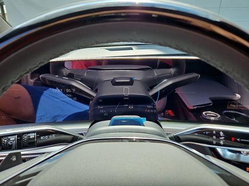 New 2026 Cadillac Lyriq Premium Sport image 16