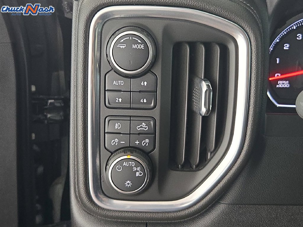 Used 2022 Chevrolet Silverado 1500 LT Trail Boss w/ Convenience Package II AWD/4WD image 23