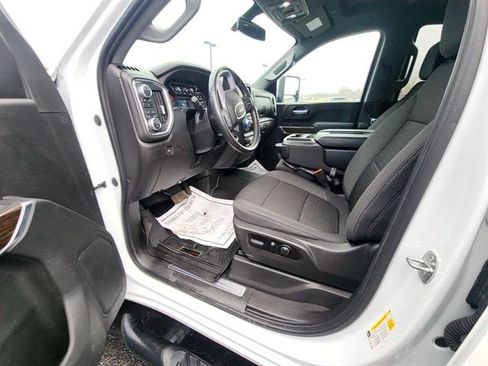 Used 2022 GMC Sierra 2500 SLE w/ SLE Value Package; image 19