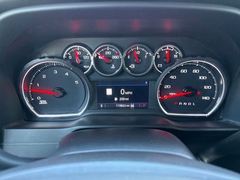 Used 2021 Chevrolet Silverado 2500 LTZ w/ LTZ Convenience Package AWD/4WD image 19