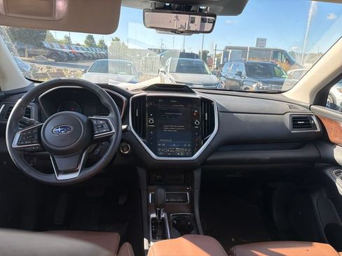Used 2025 Subaru Ascent Touring AWD/4WD image 13