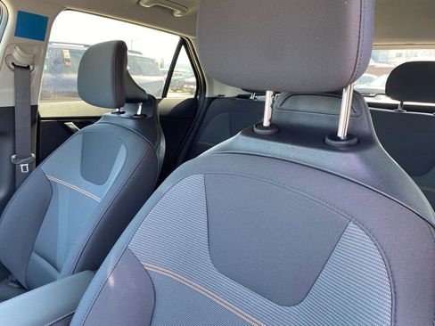 New 2026 Kia Niro LX FWD image 11