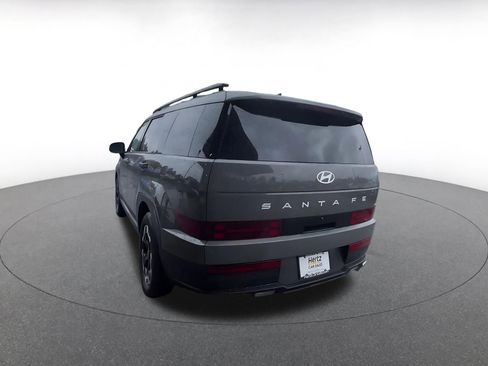 Used 2025 Hyundai Santa Fe SEL image 11