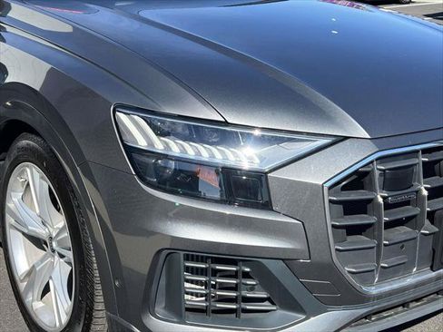 Used 2022 Audi Q8 Prestige AWD/4WD image 9