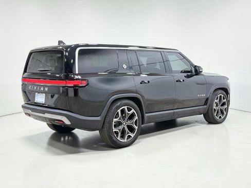 Used 2024 Rivian R1S Adventure Dual AWD/4WD image 15
