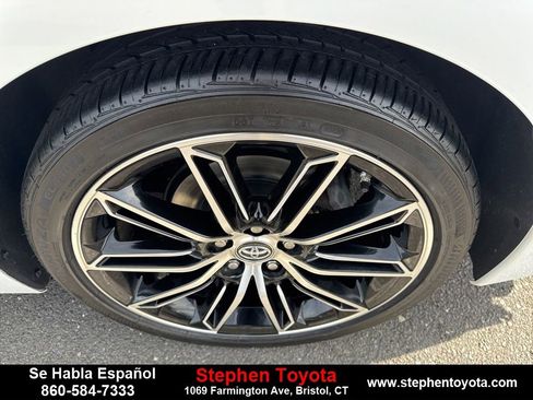 Used 2019 Toyota Avalon XSE w/ All Weather Liner Package image 9