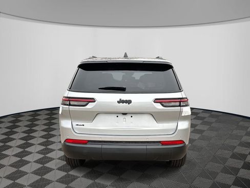 New 2025 Jeep Grand Cherokee L Limited image 3