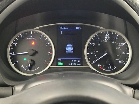 Used 2019 Nissan Sentra SV FWD image 23