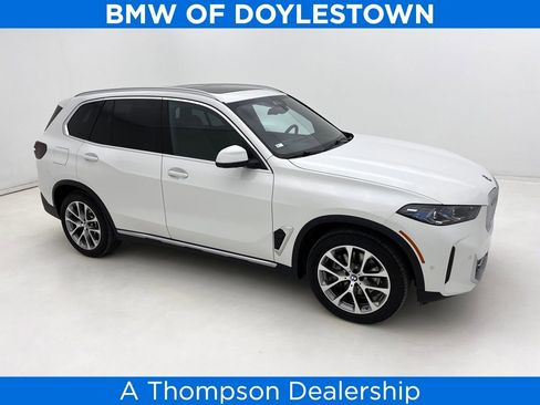 Certified 2026 BMW X5 xDrive40i w/ Premium Package image 1