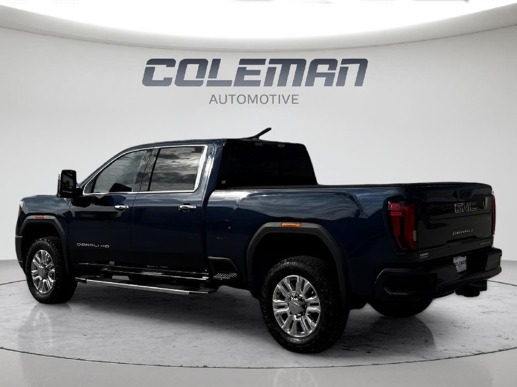 Used 2020 GMC Sierra 2500 Denali w/ Denali Ultimate Package AWD/4WD image 3