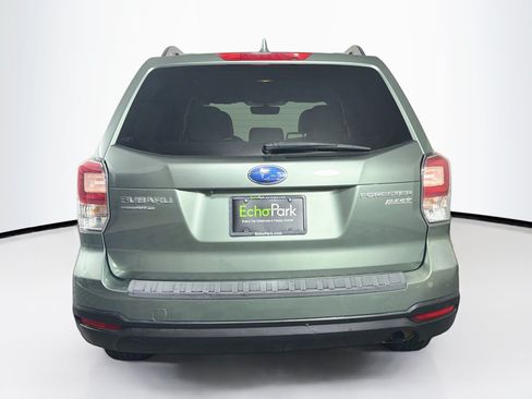 Used 2017 Subaru Forester 2.5i w/ Alloy Wheel Package AWD/4WD image 7