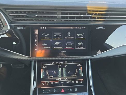 Used 2025 Audi SQ8 Premium Plus w/ S Sport Package image 20