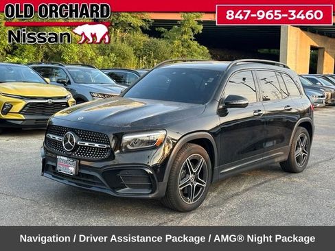 Used 2024 Mercedes-Benz GLB 250 4MATIC image 1