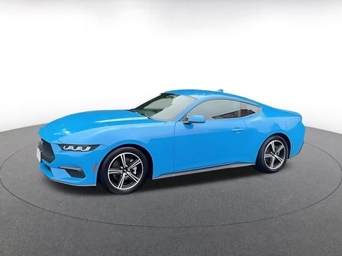 Used 2024 Ford Mustang Premium image 11