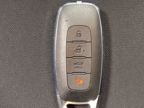 Used 2025 Nissan Sentra S FWD image 32