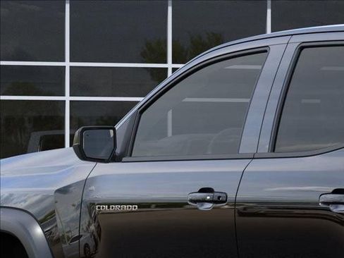 New 2026 Chevrolet Colorado ZR2 image 12