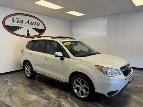 Used 2015 Subaru Forester 2.5i Touring w/ Eyesight & Navigation System AWD/4WD image 4