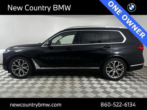 Used 2024 BMW X7 xDrive40i w/ Premium Package image 4