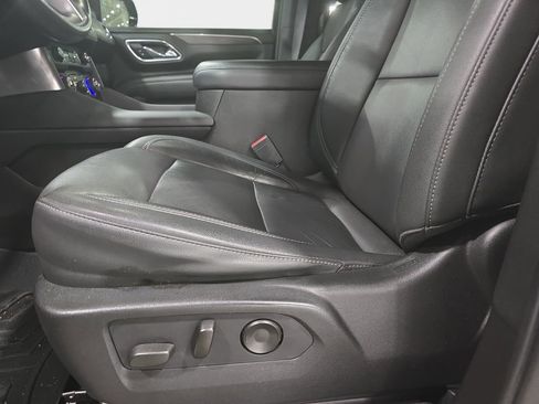 Used 2021 Chevrolet Tahoe Z71 w/ Rear Media and Nav Package AWD/4WD image 20
