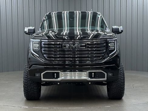 Used 2026 GMC Sierra 1500 Denali Ultimate AWD/4WD image 8