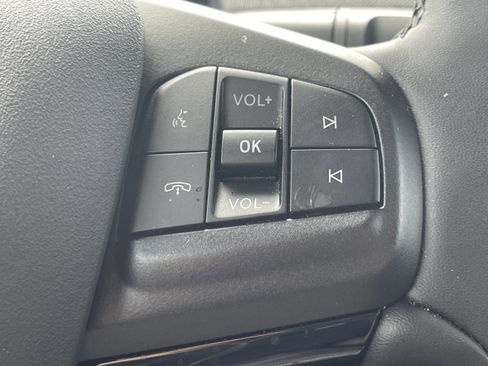 Used 2025 Ford Mustang Mach-E Premium RWD image 19