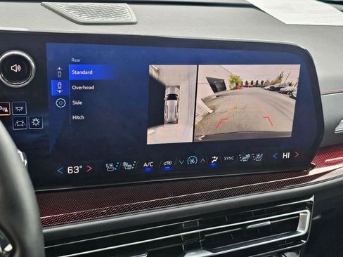 Used 2024 Chevrolet Traverse RS w/ LPO, Floor Liner Package image 34