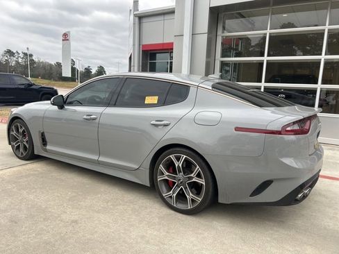 Used 2021 Kia Stinger GT2 image 4