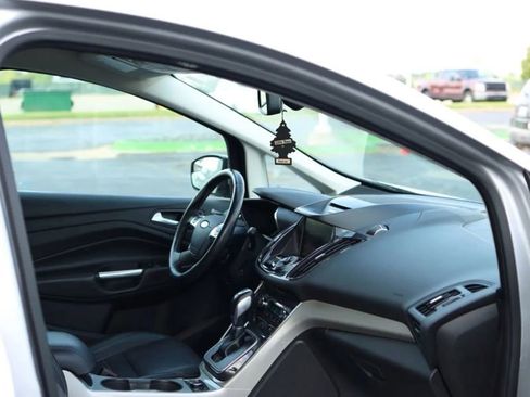 Used 2014 Ford C-MAX Energi SEL w/ Equipment Group 302A image 38