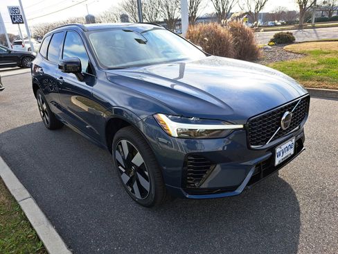 New 2025 Volvo XC60 T8 Plus w/ Protection Package Premier image 2