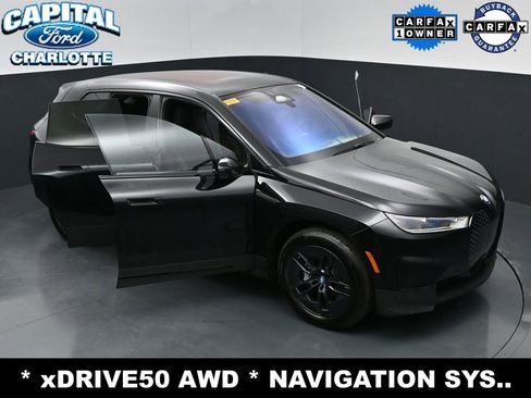 Used 2023 BMW iX xDrive50 AWD/4WD image 34