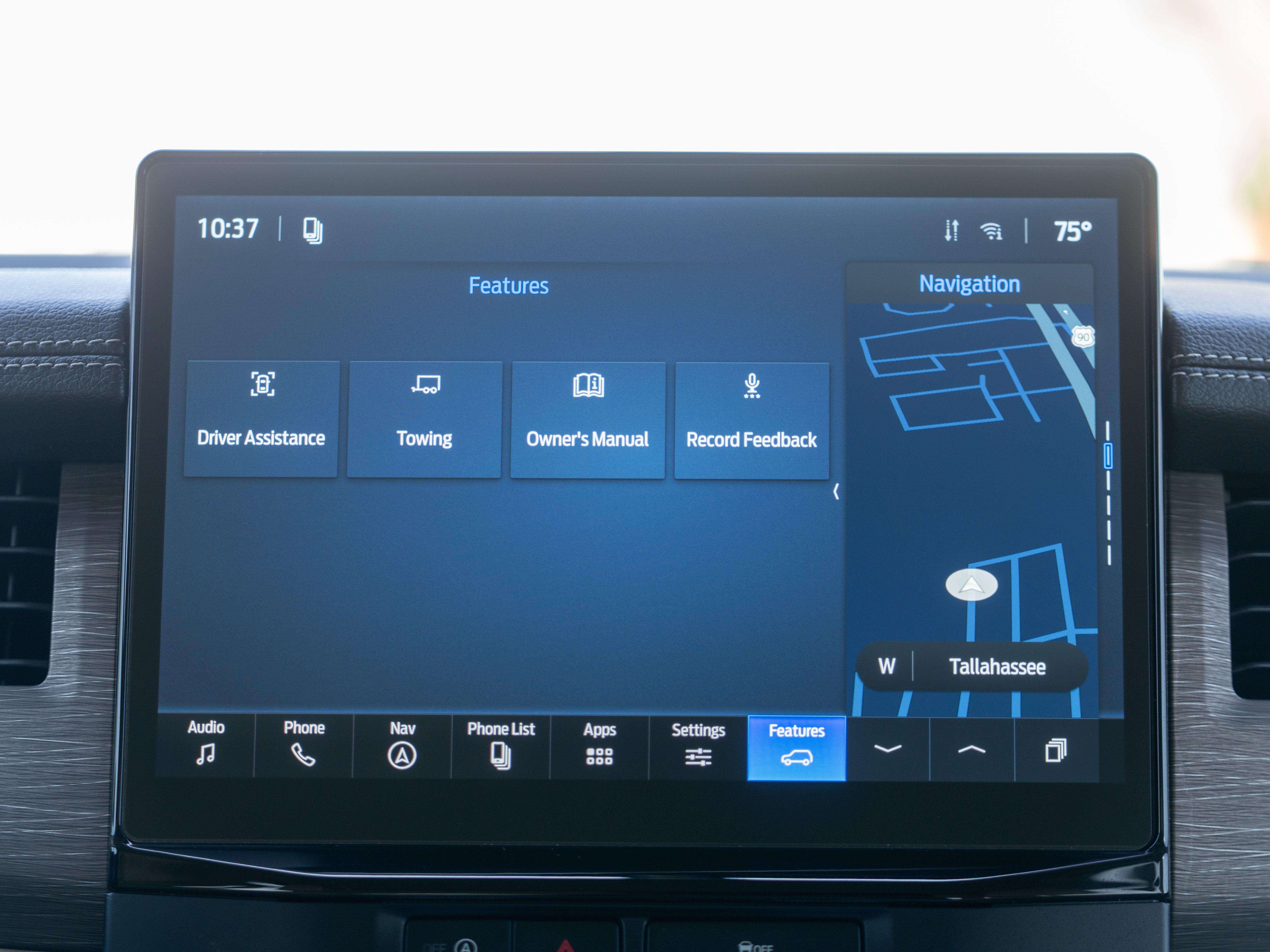 Used 2024 Ford Expedition Limited AWD/4WD image 32