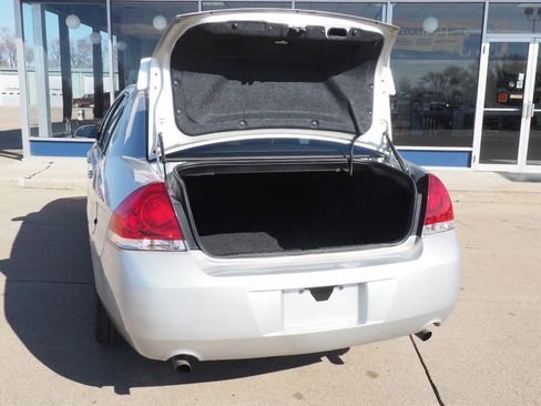 Used 2013 Chevrolet Impala LTZ image 5