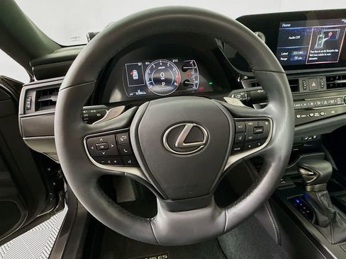 Certified 2022 Lexus ES 350 w/ Premium Package FWD image 11